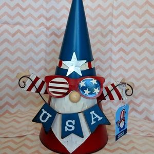New Metal Patriotic Gnome - 12" tall